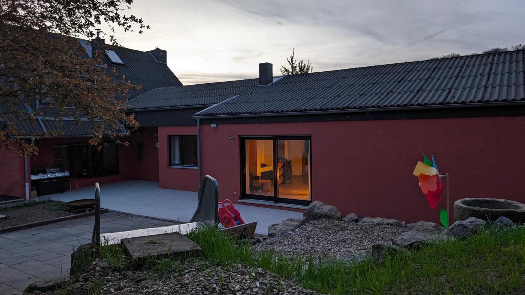 Fewo Sonnenschein Bungalow Санкт-Ингберт Экстерьер фото